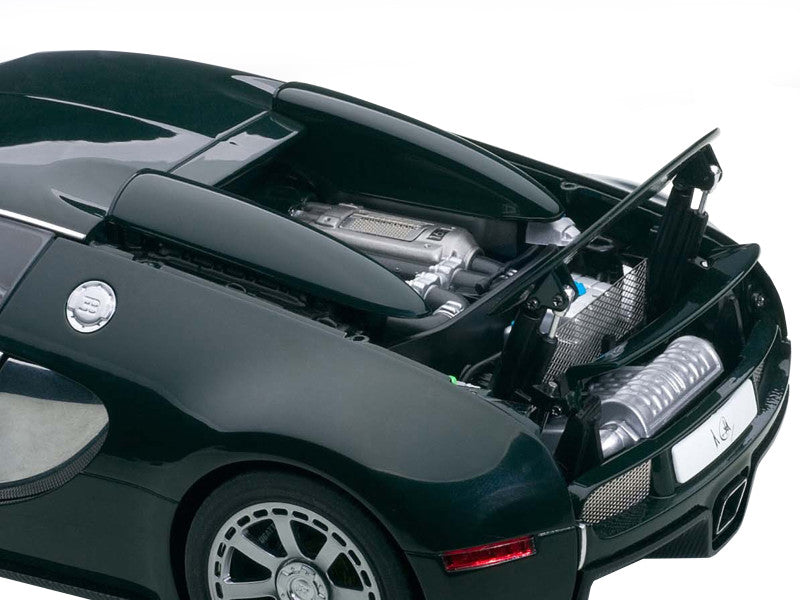 Bugatti EB Veyron L'Edition Centenaire Racing Green Malcolm Campbell 1/18 Diecast Model Car by Autoart