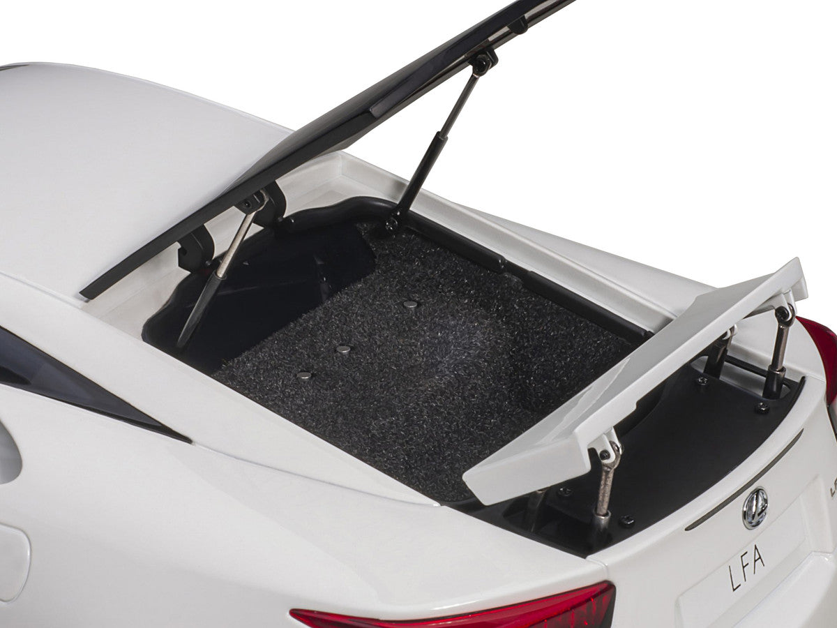 Lexus LFA Whitest White with Carbon Top 1/18 Model Car by Autoart